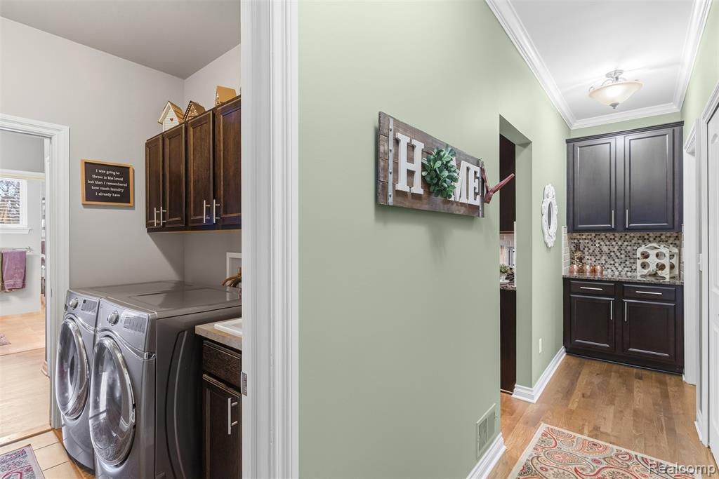 660 Willow Lake Court, Oxford, MI 48371 — Photo 36