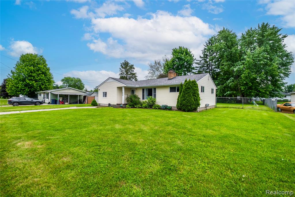 7800 Maple Street, Birch Run, MI 48415 — Photo 17