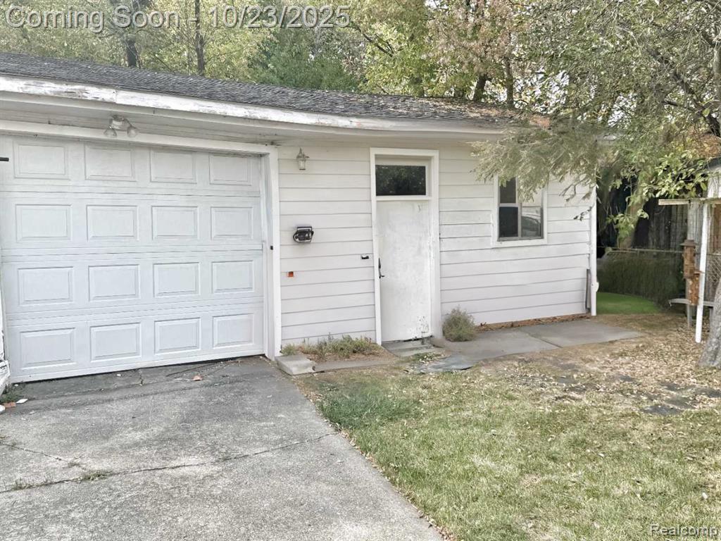 6527 Vaughan Street, Detroit, MI 48228 — Photo 37