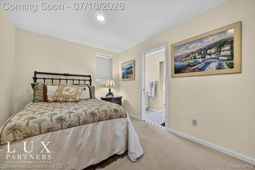 24 Hiawatha Drive, Battle Creek, MI 49015 — Photo 45
