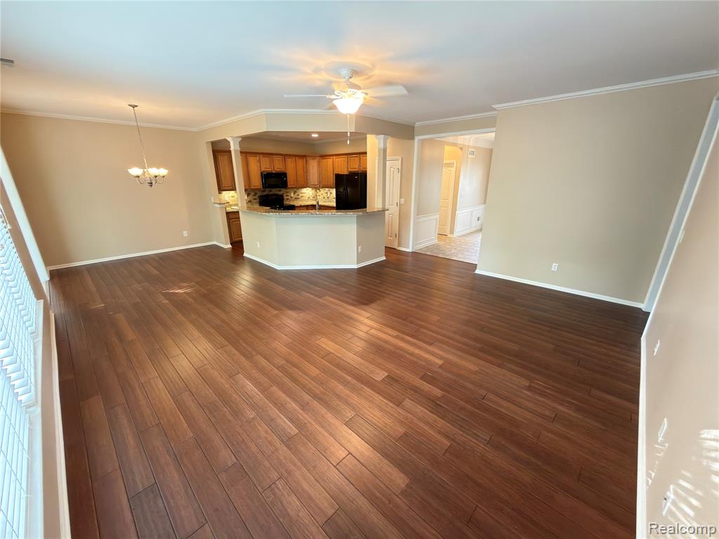 24600 Grand Traverse Avenue, Flat Rock, MI 48134 — Photo 7