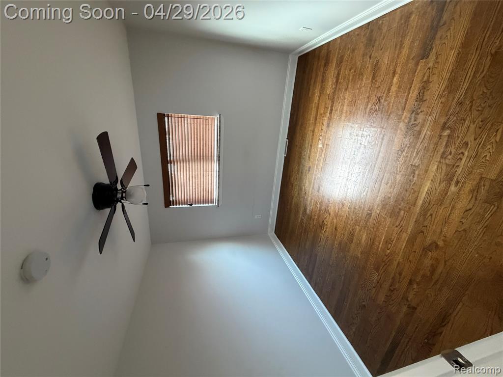 5441 Sunnycrest Drive, West Bloomfield, MI 48323 — Photo 10