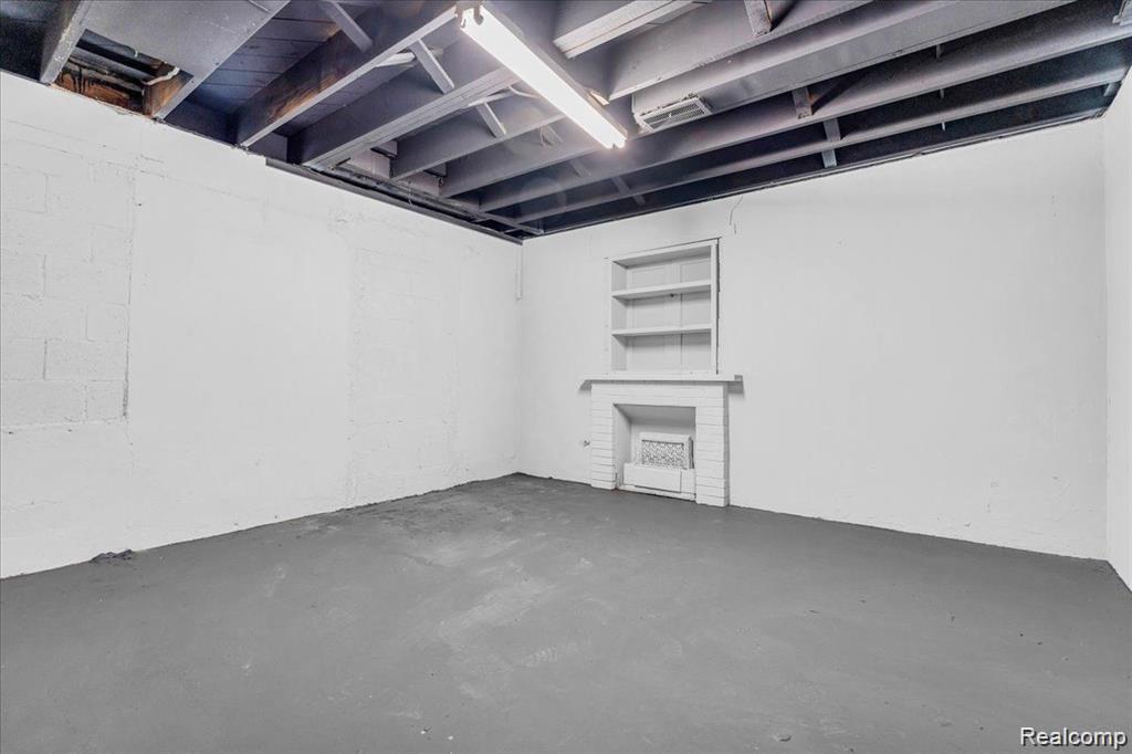 19909 Hartwell Street, Detroit, MI 48235 — Photo 37