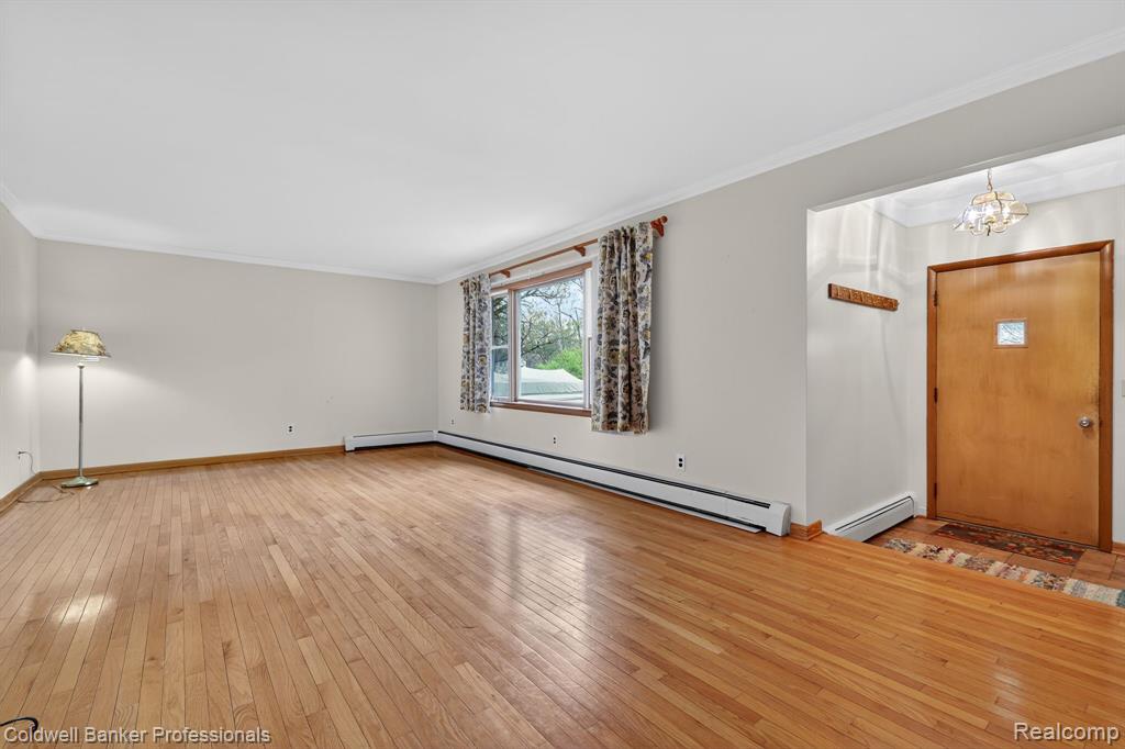 36744 N Romulus Avenue S, Romulus, MI 48174 — Photo 9