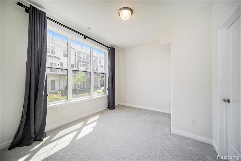 2965 Aughton Road, Ann Arbor, MI 48105 — Photo 11