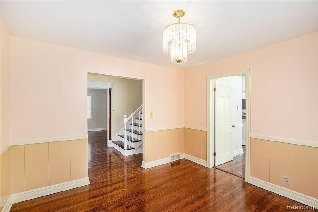 913 BEARD Street, Flint, MI 48503 — Photo 7
