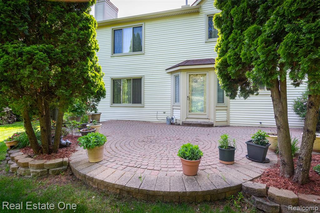 7062 Foxridge Drive, Canton, MI 48187 — Photo 47