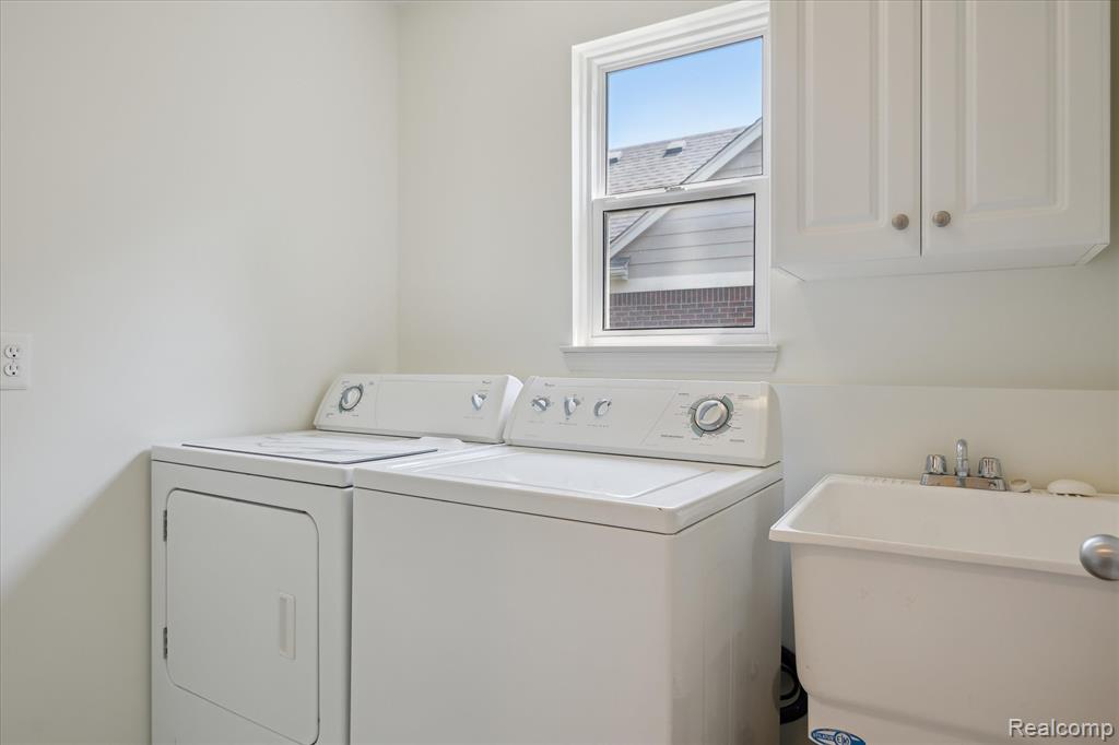 40837 Lenox Park Drive, Novi, MI 48377 — Photo 29