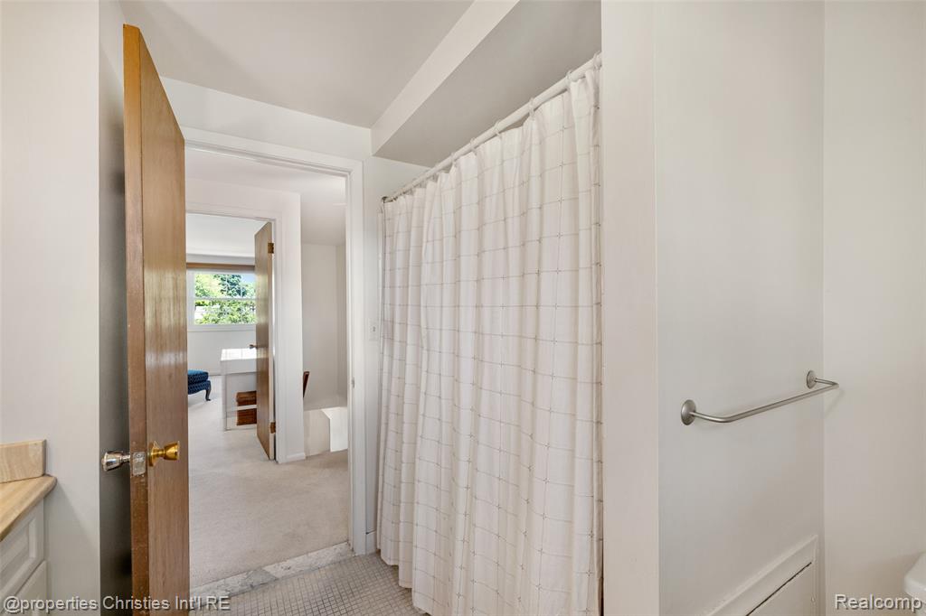 89 Maclynn Drive, Troy, MI 48098 — Photo 35