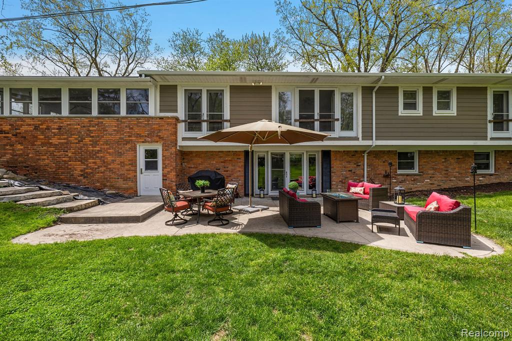 6491 HILLS Drive, Bloomfield Hills, MI 48301 — Photo 52