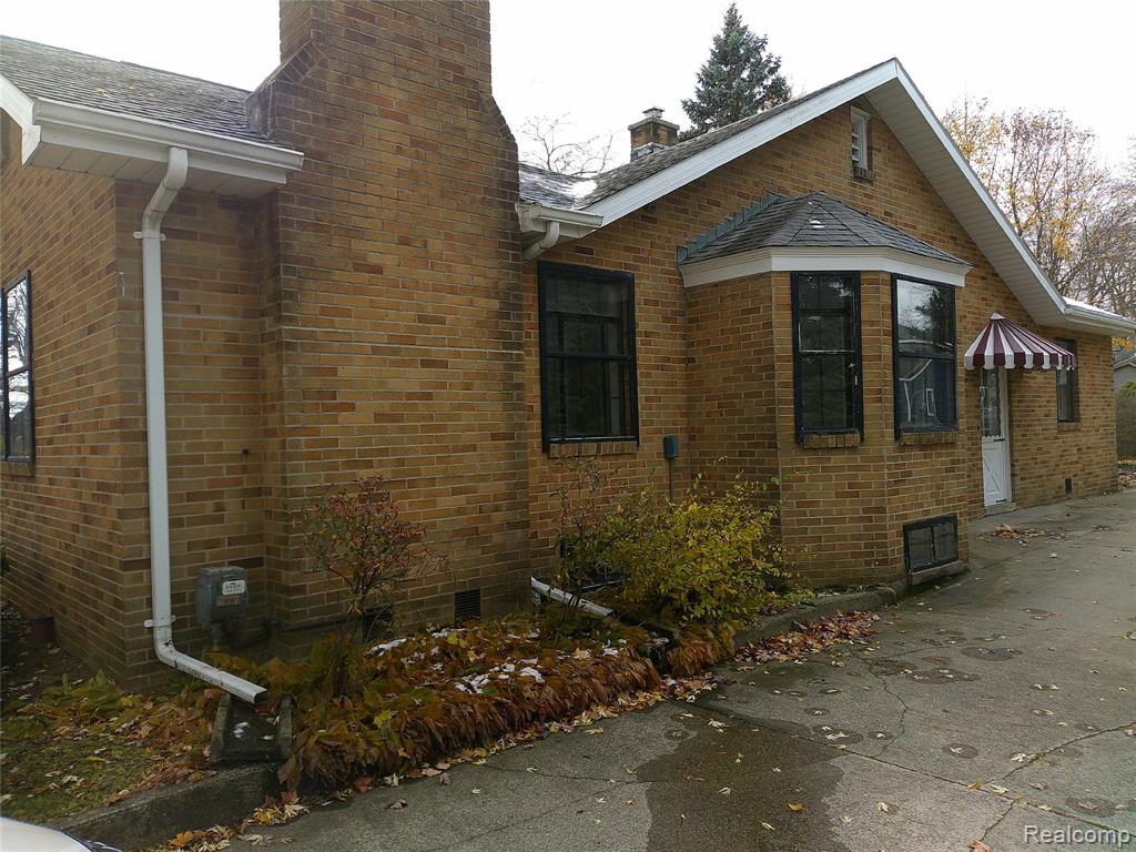 219 Washington Street, Vassar, MI 48768 — Photo 5