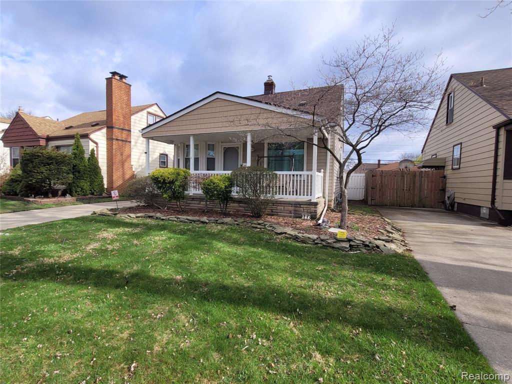 2108 McLain Avenue, Lincoln Park, MI, 48146