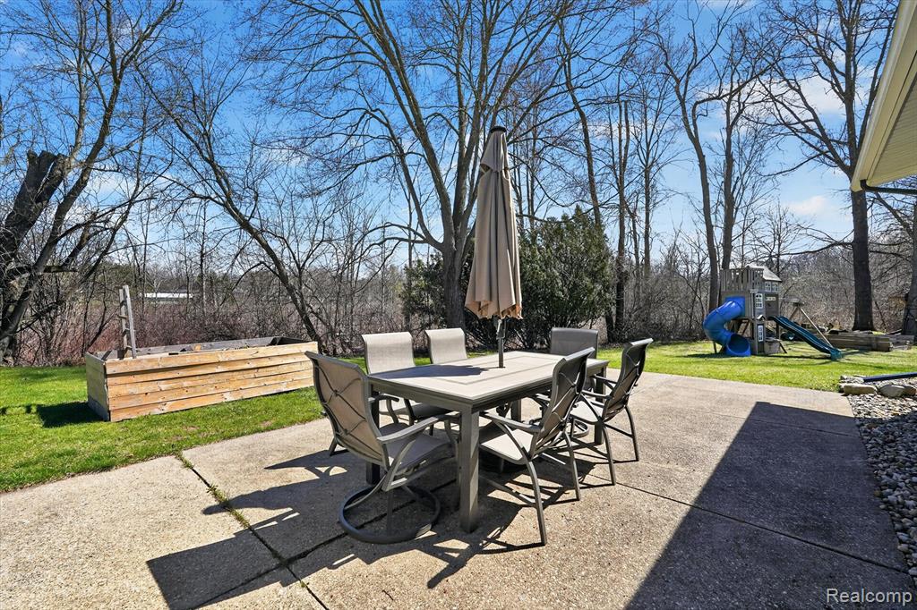 871 Windemere Drive, Brighton, MI 48114 — Photo 26