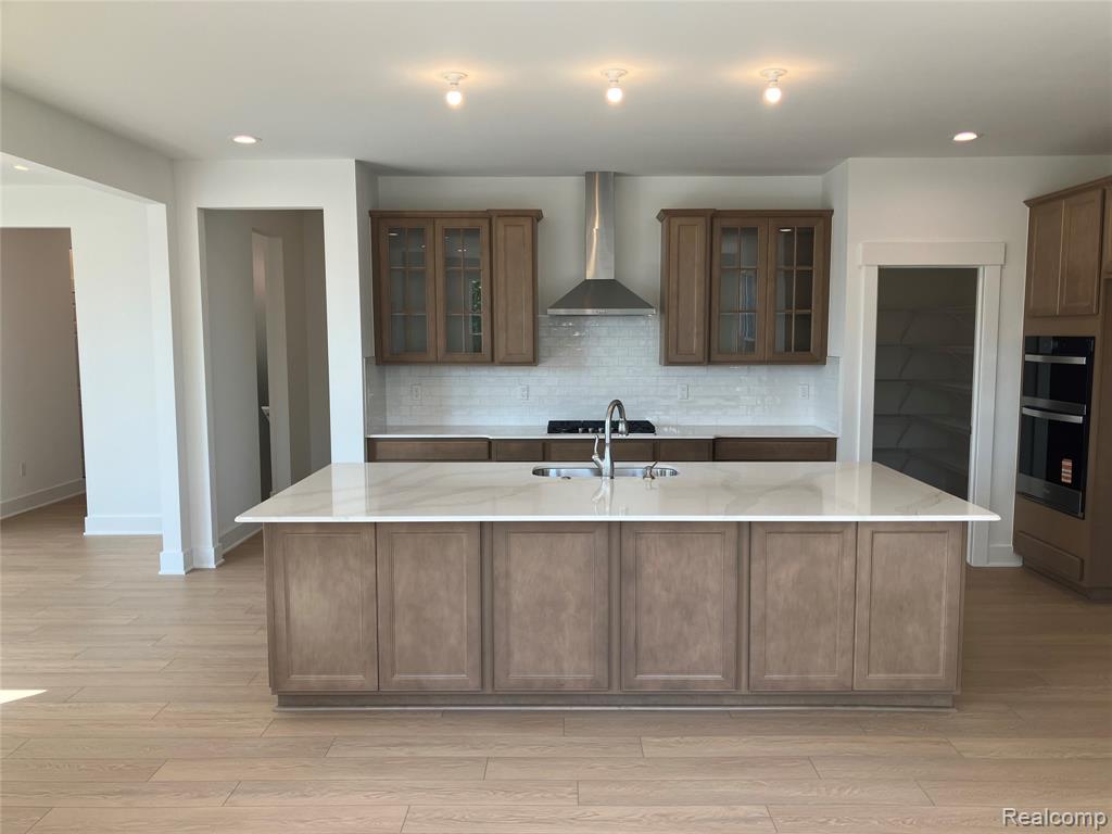 1918 MAGGIE Lane, Ypsilanti, MI 48198 — Photo 8