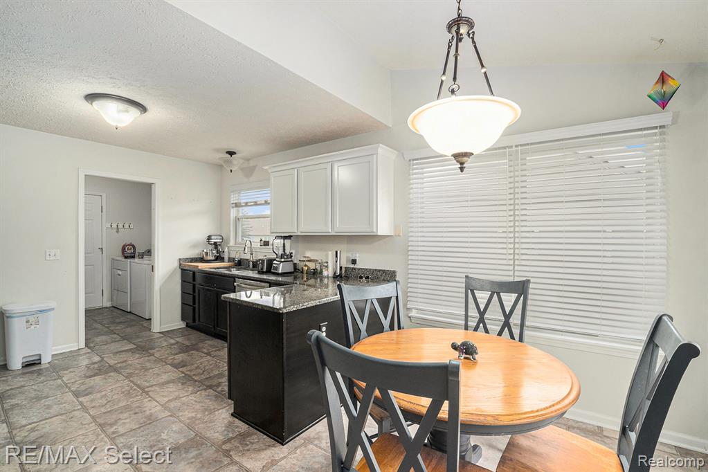 1570 Princewood Boulevard, Howell, MI 48855 — Photo 8