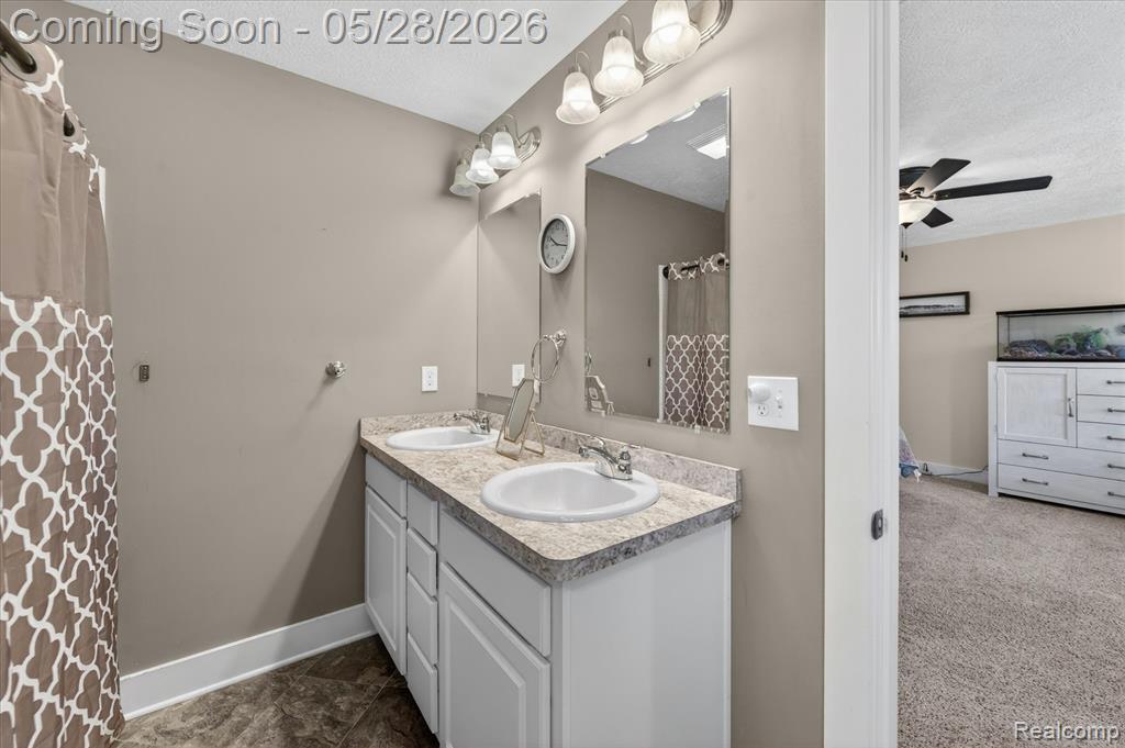 6745 THUNDER Lane, Lansing, MI 48906 — Photo 23
