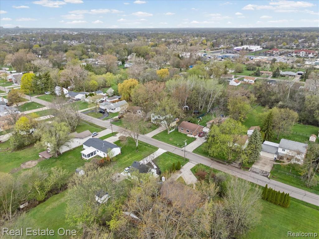 2931 Wisconsin Road, Troy, MI 48083 — Photo 45