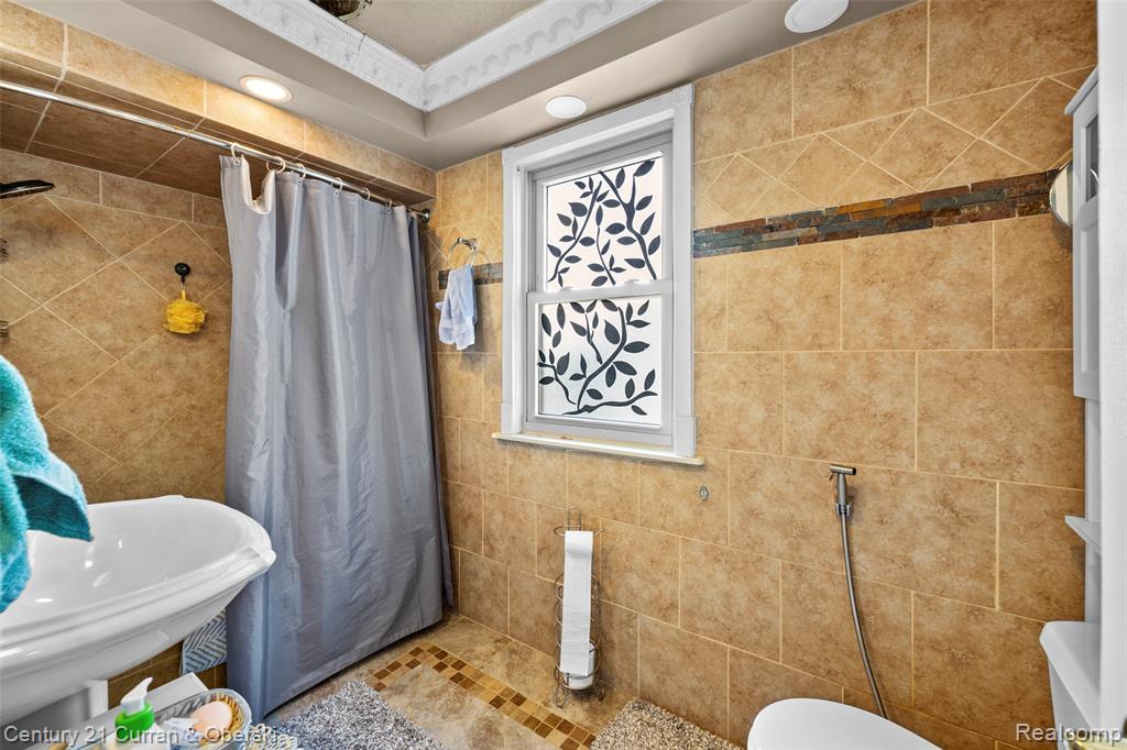 6132 Kenilworth Street, Dearborn, MI 48126 — Photo 11
