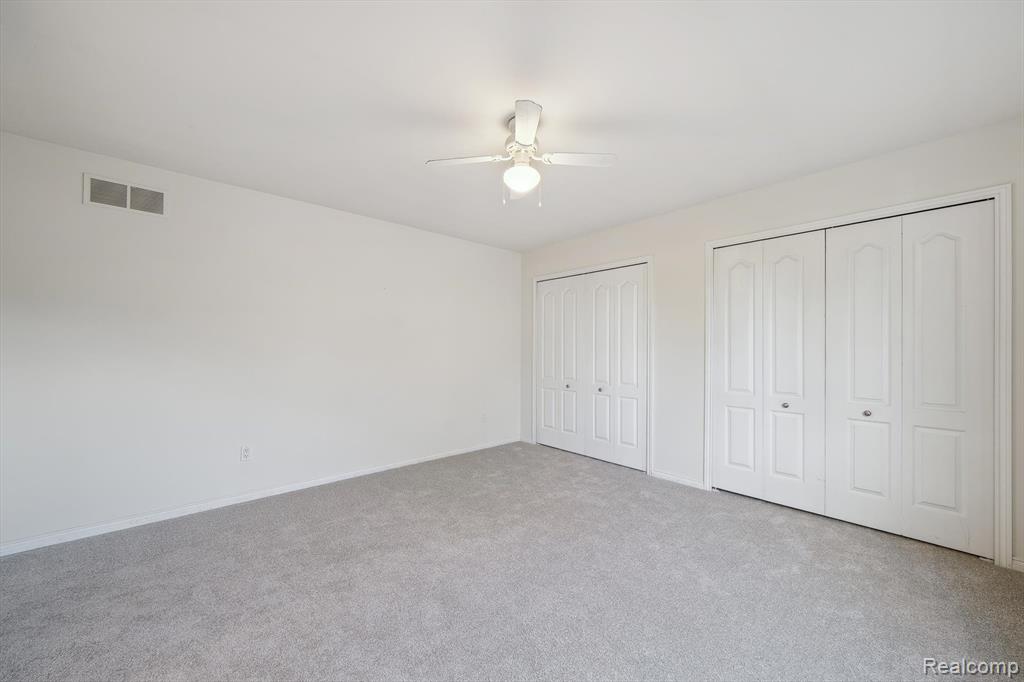 55712 LANCEWOOD Drive, Shelby Twp, MI 48316 — Photo 43