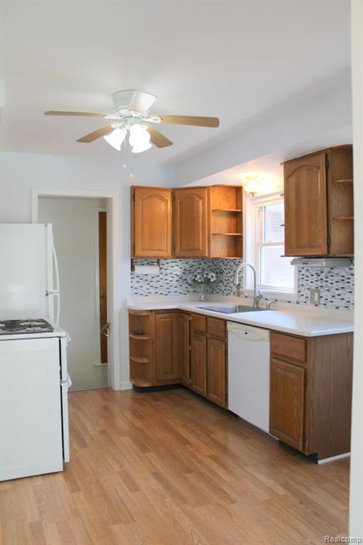 7687 CORTLAND Avenue, Allen Park, MI 48101 — Photo 20