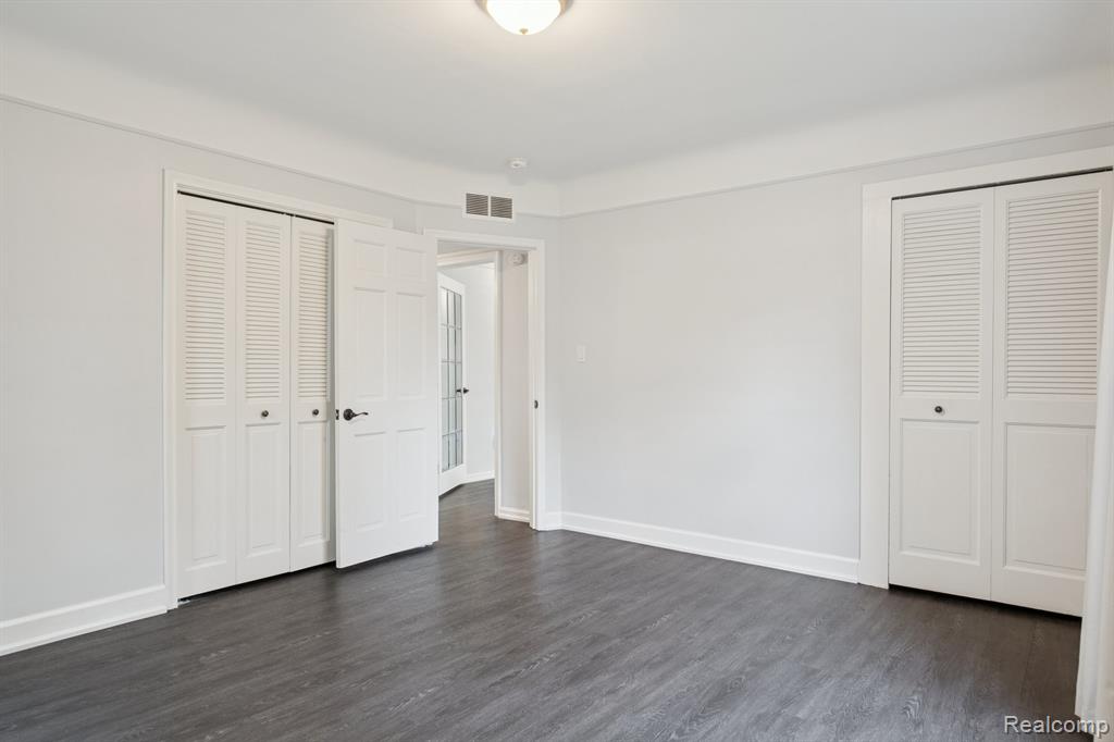 32463 Sheridan, Beverly Hills, MI 48025 — Photo 24