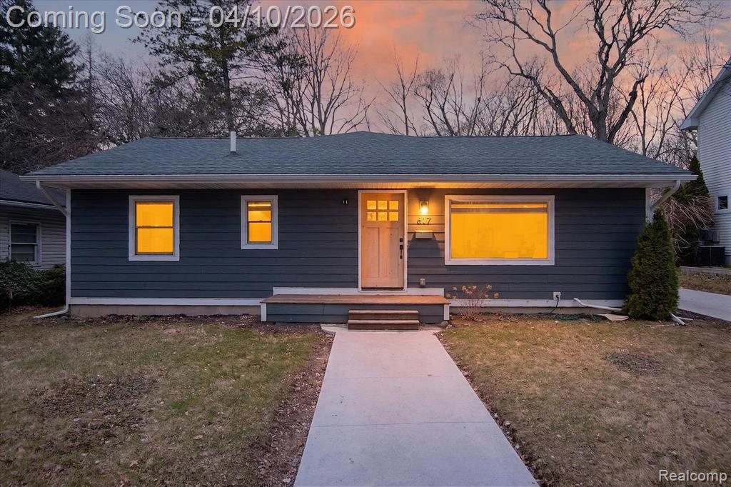 617 Revena Place, Ann Arbor, MI 48103 — front exterior