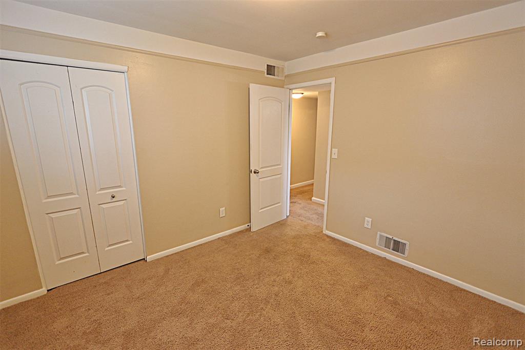 8250 N Henry Ruff Road, Westland, MI — Photo 20