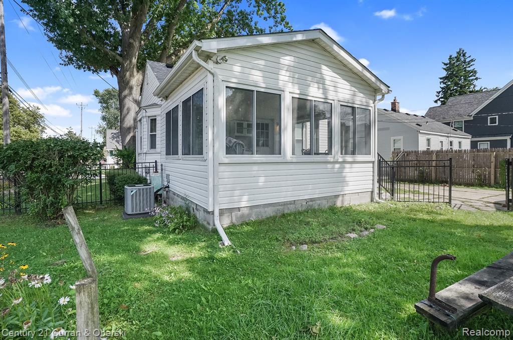 4291 ELLWOOD Avenue, Berkley, MI 48072 — Photo 28