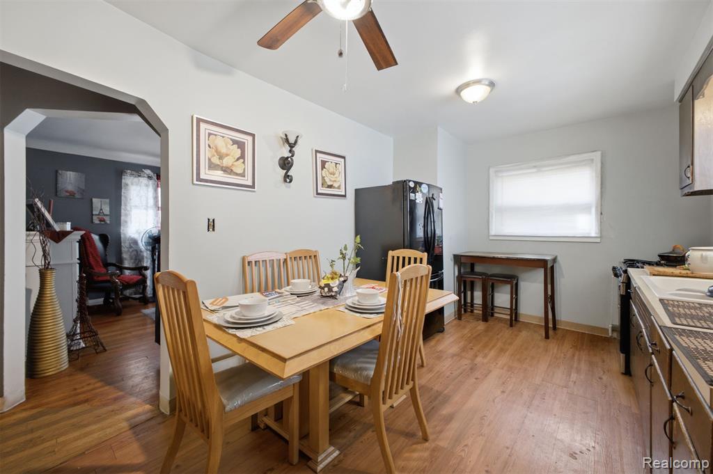 439 Cleveland Avenue, Lincoln Park, MI 48146 — Photo 6