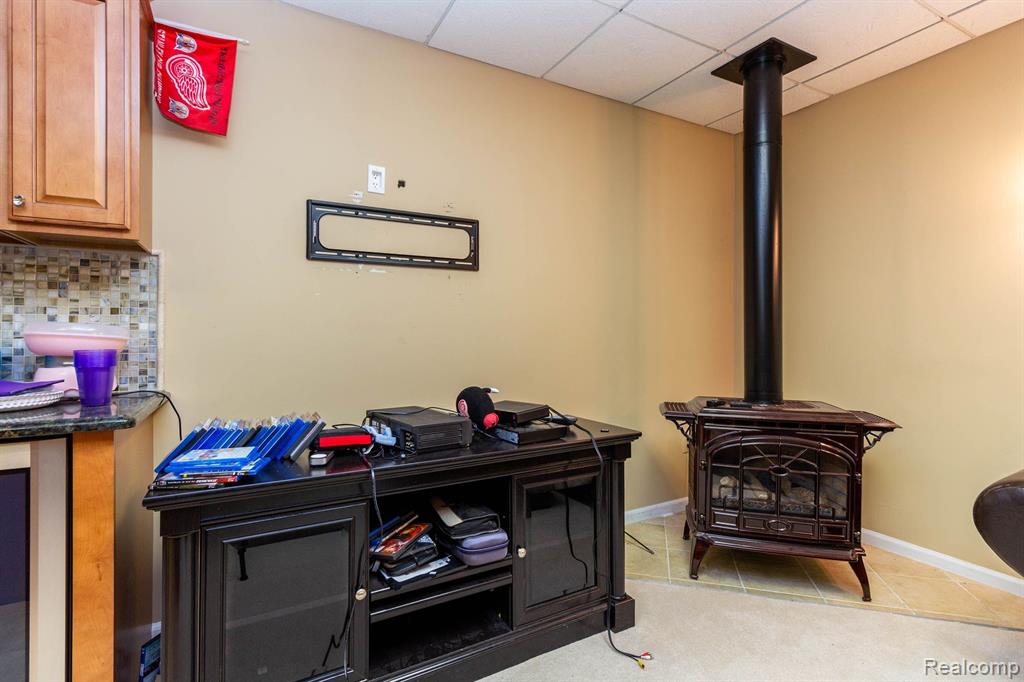 45515 EMERALD FOREST Drive, Novi, MI — Photo 52