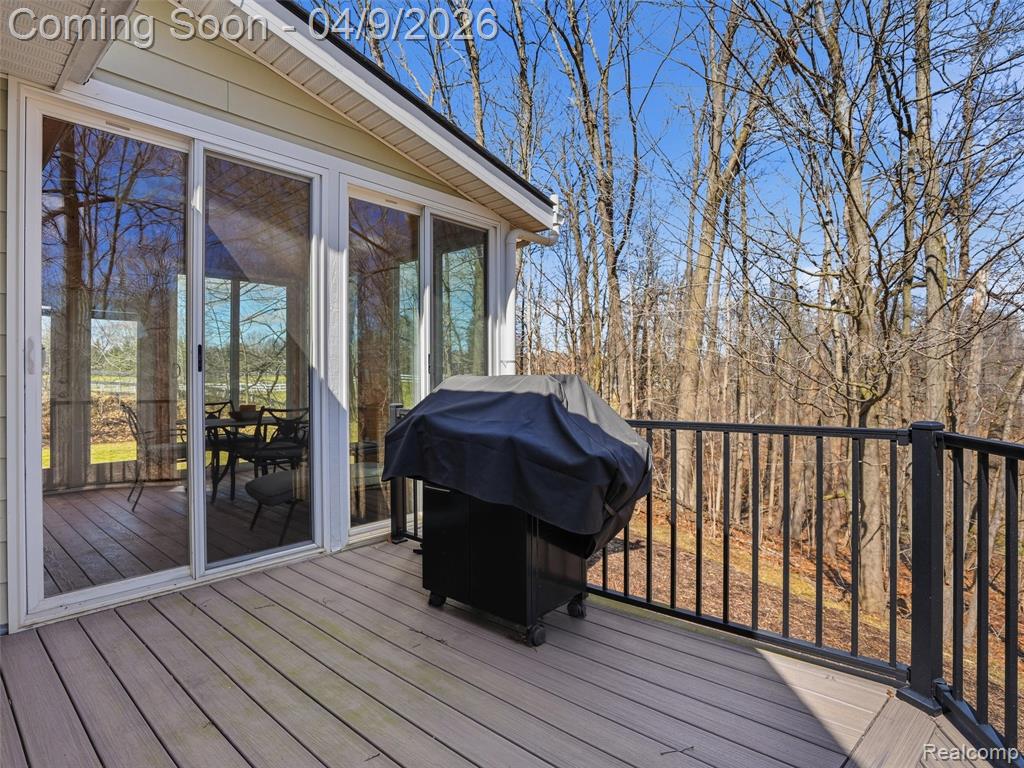 7845 Sleepy Hollow Drive, Northville, MI 48168 — Photo 24