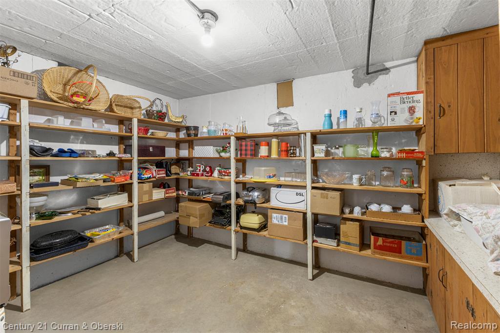 8262 Vine Avenue, Allen Park, MI 48101 — Photo 42
