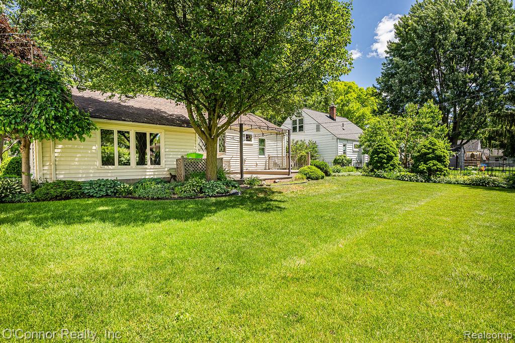 1342 Minnesota Avenue, Marysville, MI 48040 — Photo 35