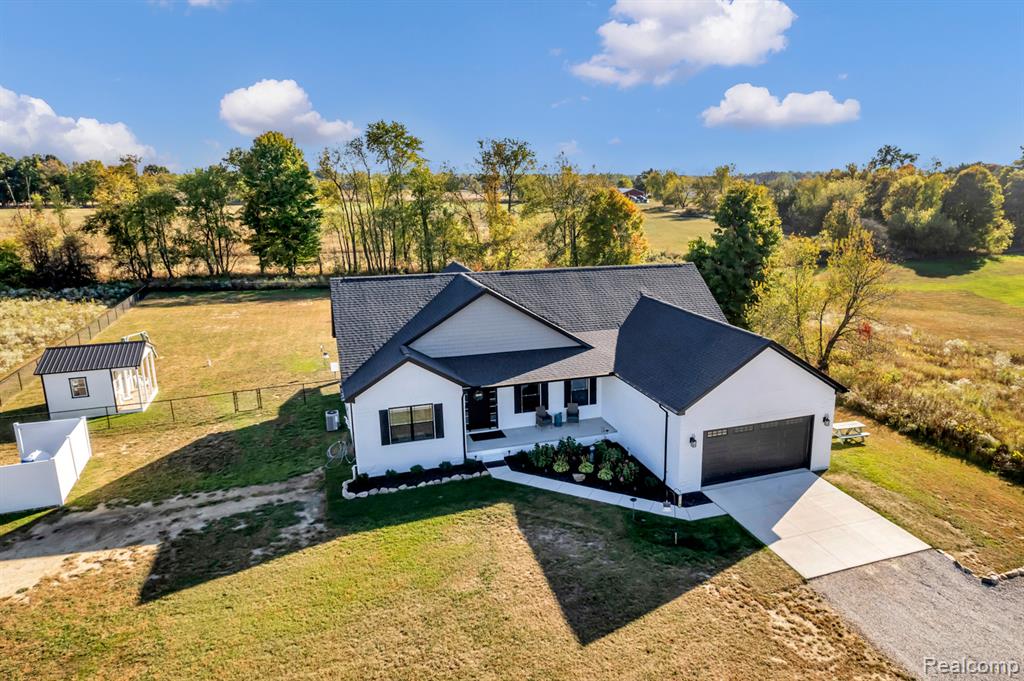 5580 Reynolds Road, Imlay City, MI 48444 — Photo 27