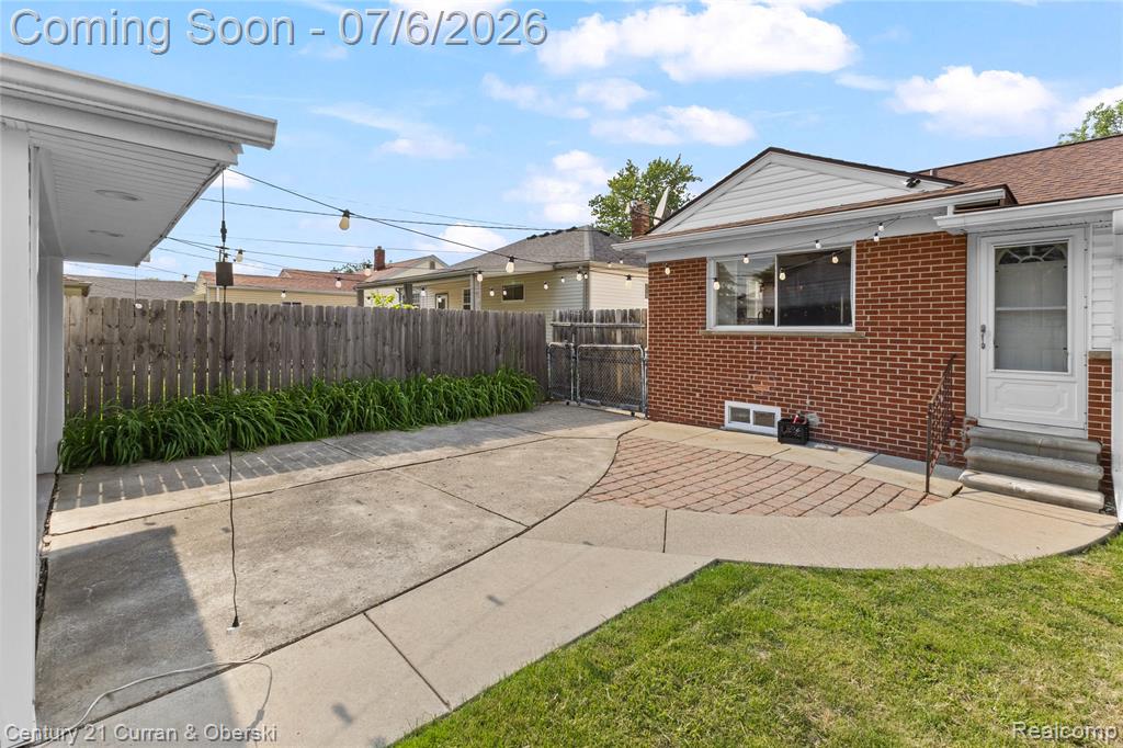 29683 Marquette Street, Garden City, MI — Photo 35