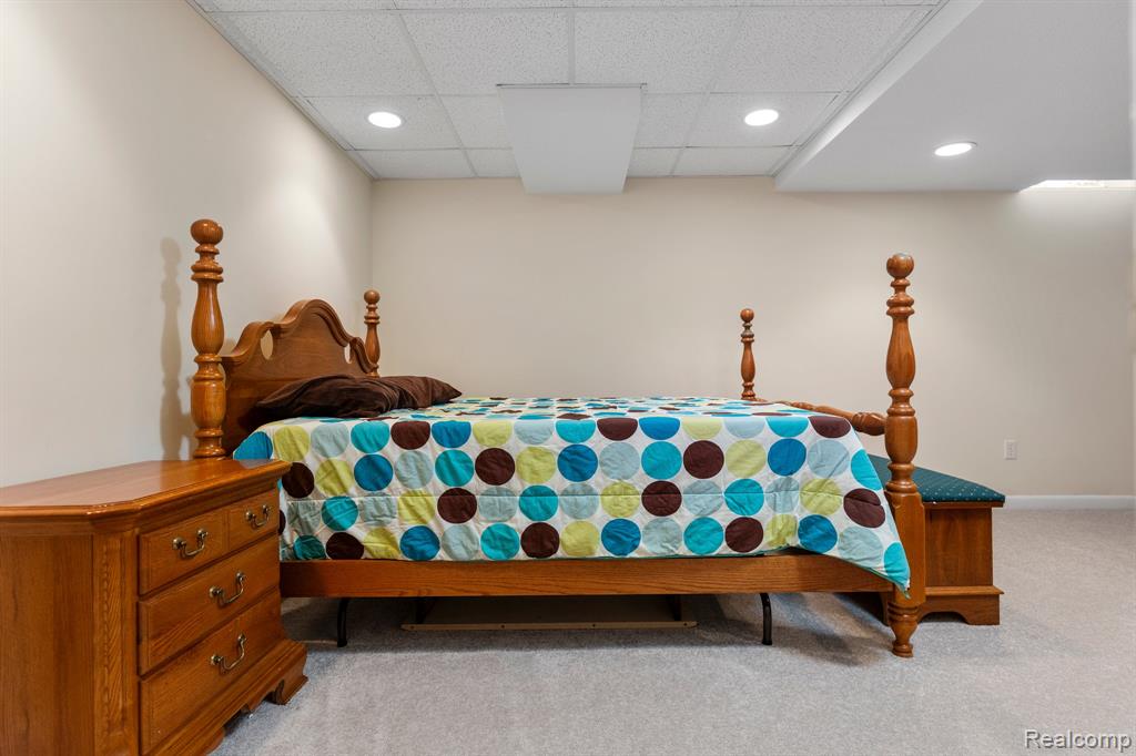 45482 Muirfield Drive, Canton, MI 48188 — Photo 47