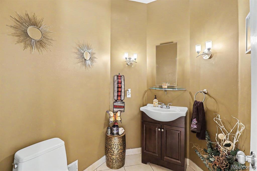 6621 Glenshaw Court, West Bloomfield, MI — Photo 16