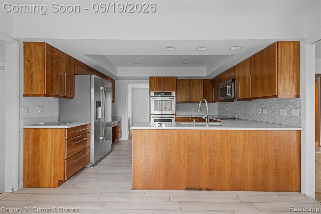 4231 Windridge Court, West Bloomfield, MI 48323 — Photo 10