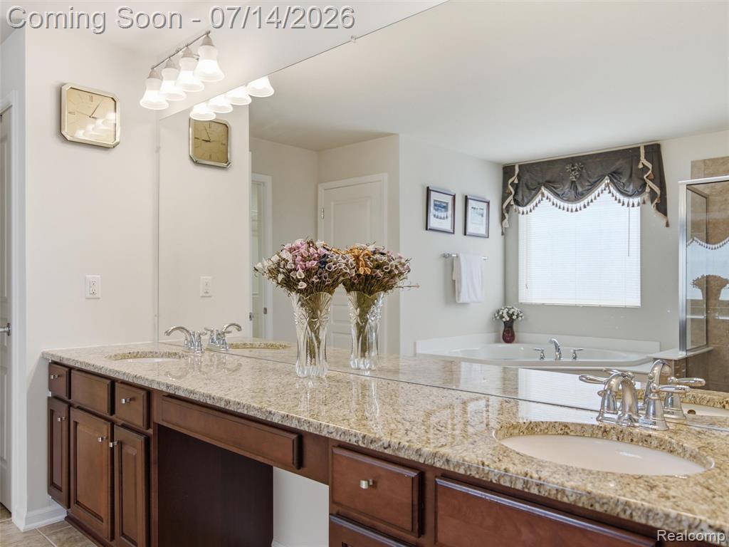 4853 Catalina Drive, Lake Orion, MI — Photo 35