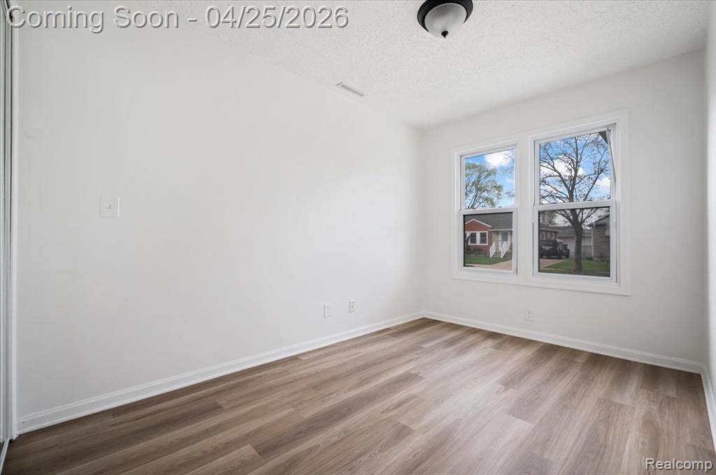 1588 Garfield Avenue, Lincoln Park, MI 48146 — Photo 7