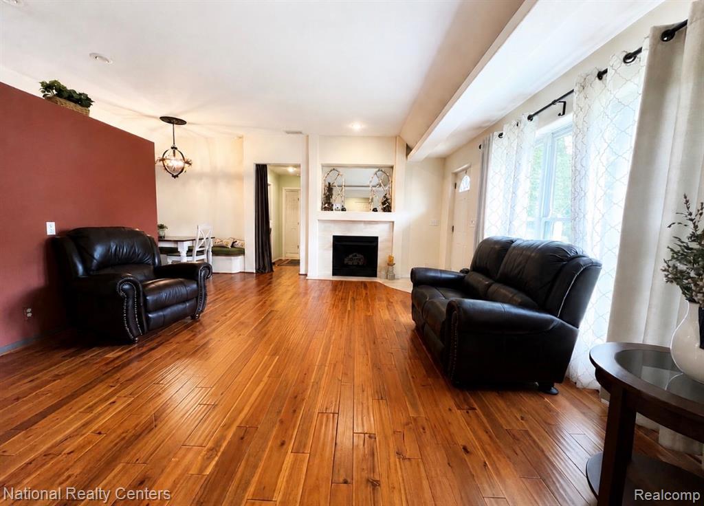 3137 Dean Road, Lambertville, MI 48144 — Photo 4