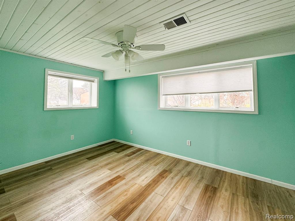 4197 Mountain Ash Court, Swartz Creek, MI 48473 — Photo 24