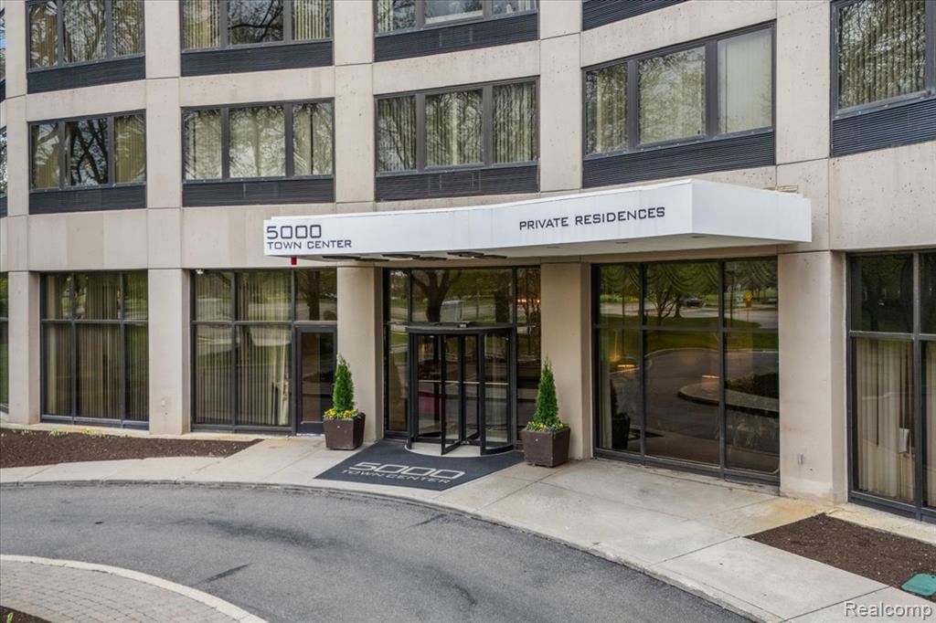 5000 Town Center, 3303-3304, Southfield, MI 48075 — Photo 51