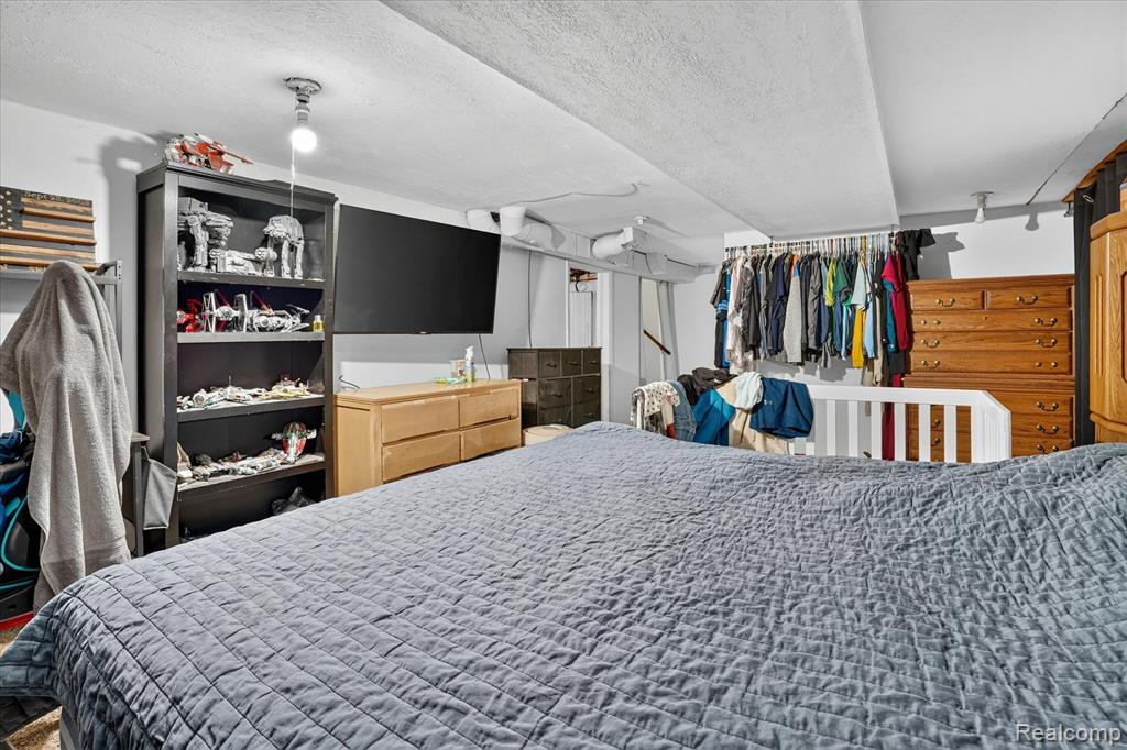 422 N Francis Avenue, Lansing, MI 48912 — Photo 18