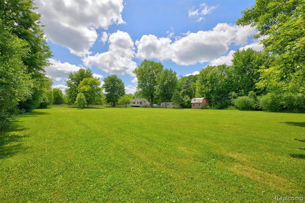5244 Oleksyn Road, Flint, MI 48504 — Photo 57