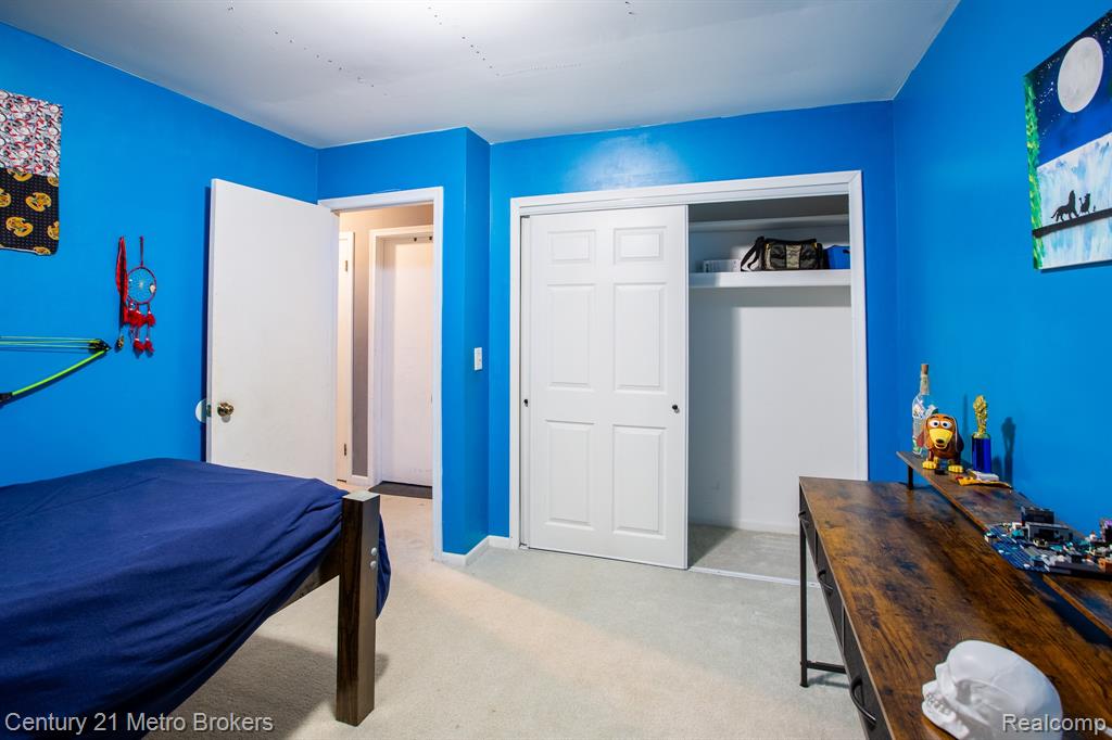 6101 Belsay Road, Grand Blanc, MI 48439 — Photo 9