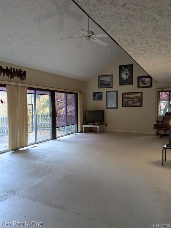 150 PORTER Lane, Leonard, MI 48367 — Photo 10