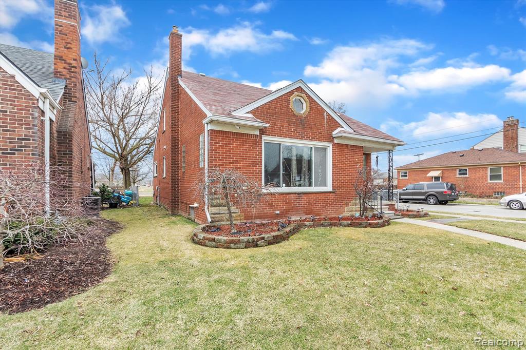 995 Moran Avenue, Lincoln Park, MI 48146 — Photo 3
