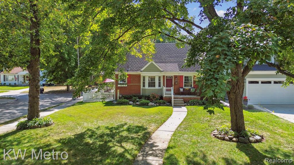903 Hickory Avenue, Royal Oak, MI 48073 — Photo 39
