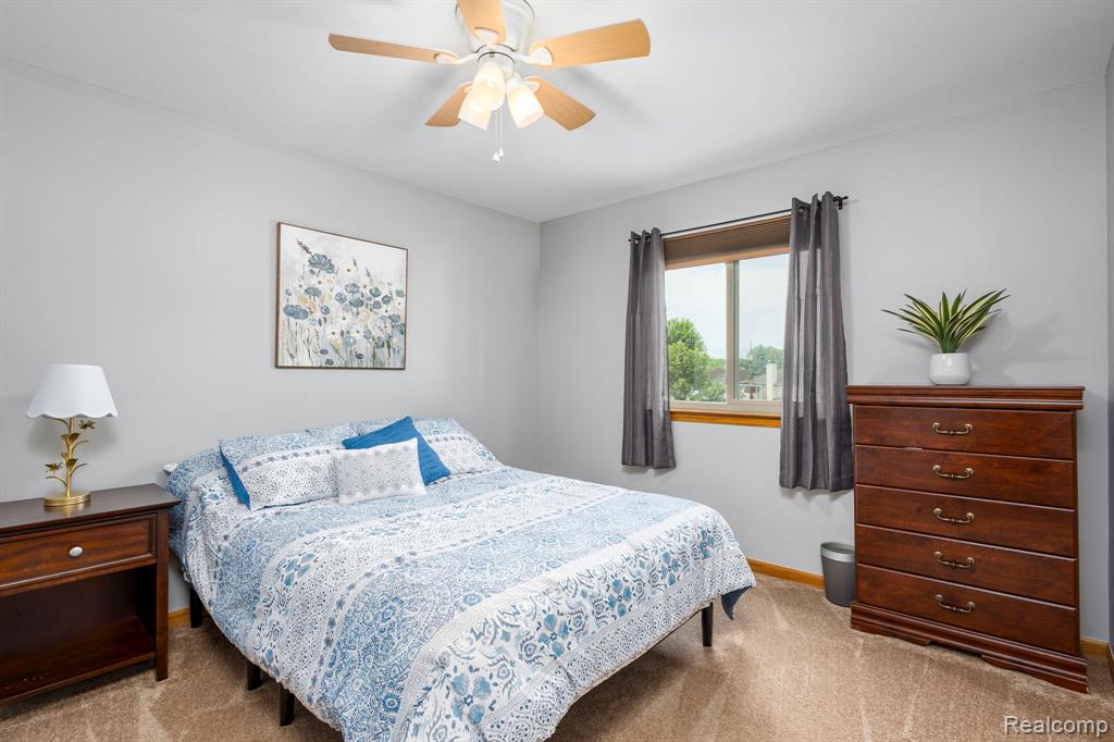 52588 Robins Nest Drive, New Baltimore, MI 48047 — Photo 37